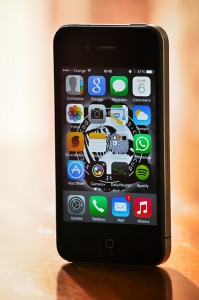 iphone-476237_640